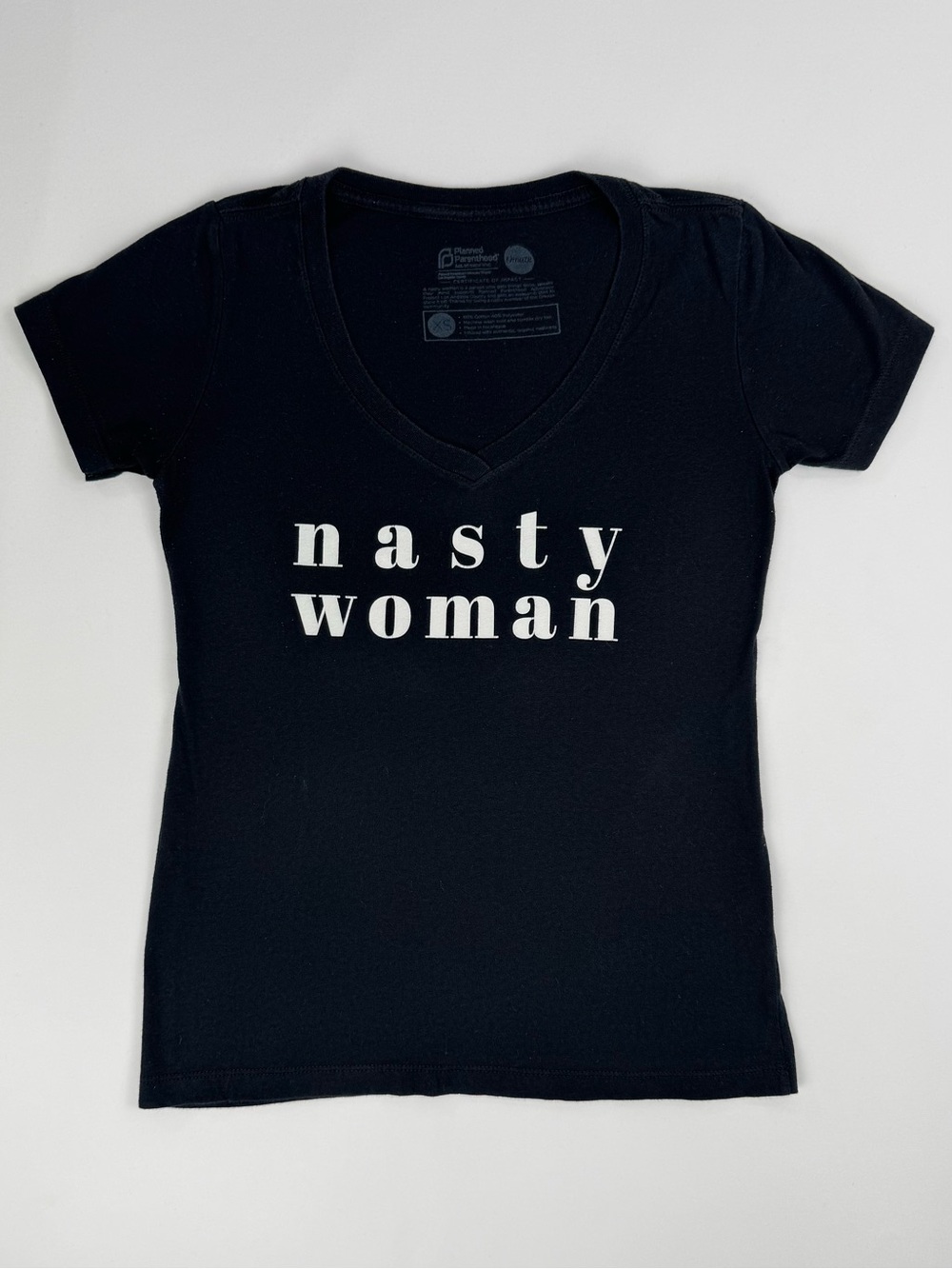 Nasty Woman Graphic V-Neck Tee in Black Extra Small